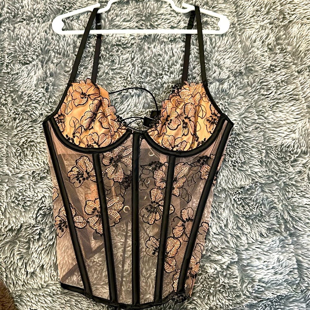 victoria secret corset